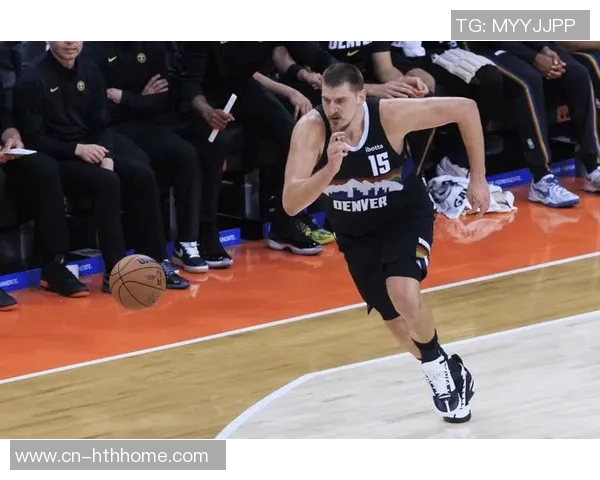 约基奇首节表现惊艳四投全中轻松斩获13分4篮板3助攻