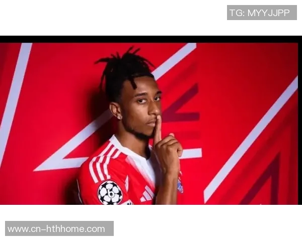 奥利塞训练时佩戴耳钉引发争议拜仁教练曾多次禁止此行为